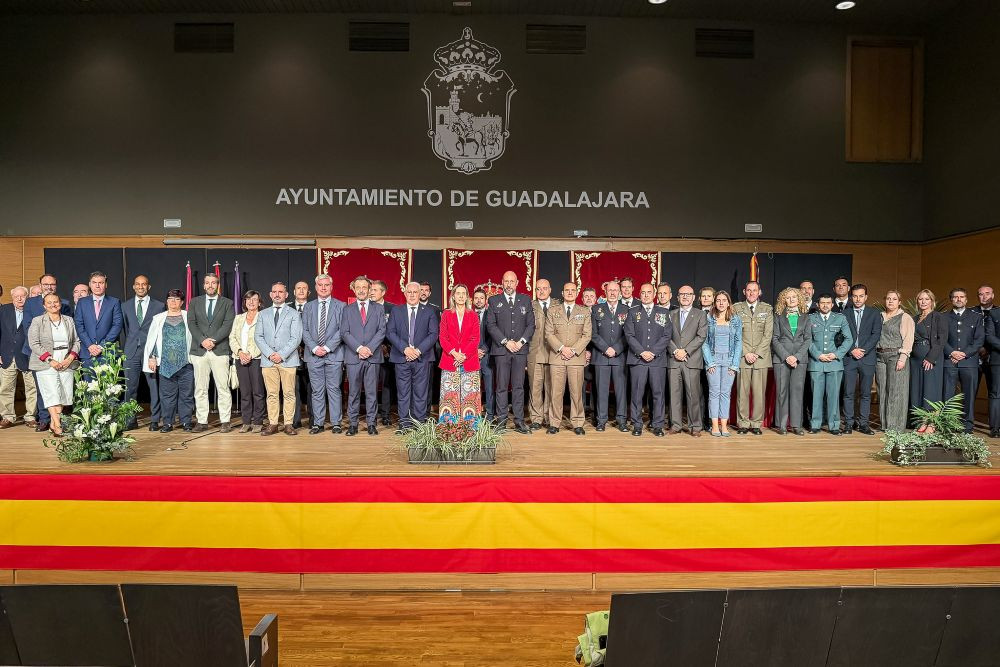 El acto de los Ángeles Custodios, celebrado ayer//Imagen: Ayuntamiento de Guadalajara.