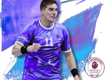 El Balonmano Guadalajara mantiene el pulso en la zona media tras cinco jornadas