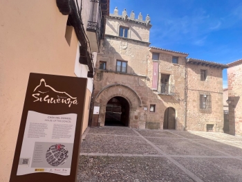 Sigüenza estrena señalización con el Plan de Sostenibilidad Turística