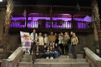 Chiloeches ilumina de morado el antiguo Ayuntamiento por el síndrome de Rett 