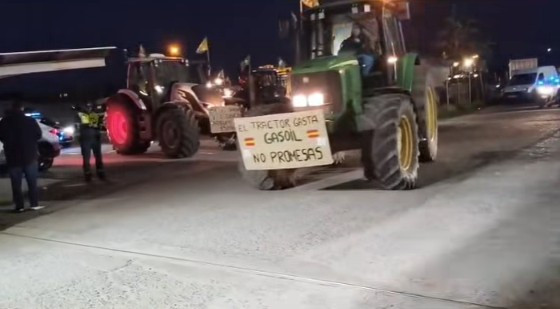 Los agricultores de Guadalajara participan en la gran tractorada de Madrid 