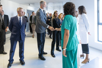 García-Page acompaña a los Reyes en su visita a los heridos del accidente ferroviario de Urda 