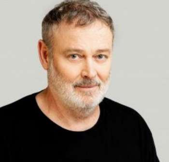 “A día de hoy Plauto habría sido el guionista de ‘Aquí no hay quien viva'”