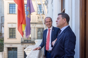 Page arropa a Rojo en su primer acto electoral, hoy lunes