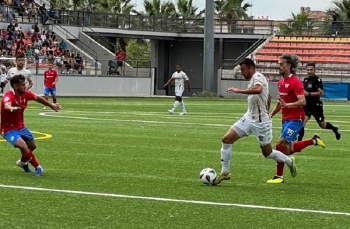 El CD Guadalajara suma un punto en Estepona