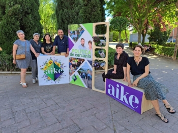 AIKE saca a la calle un punto de información itinerante