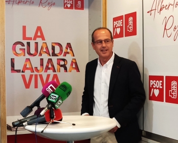 Alberto Rojo aplaude el inicio de los trabajos en el Maragato que ponen fin a 15 años “con una profunda herida en el casco histórico de Guadalajara”