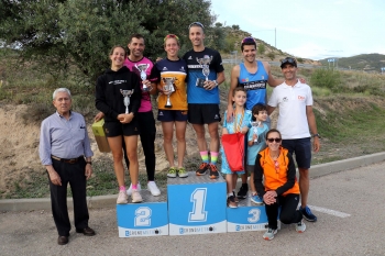 Jesús Cabrero y Tania Álvarez se alzan como ganadores del VI Acuatlón Dani Molina