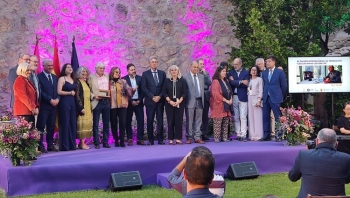 Fran Sevilla recoge el XI Premio Internacional de Periodismo "Cátedra Manu Leguineche" en Brihuega