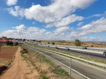 Cinco personas resultan heridas en un accidente con cuatro turismos implicados en la A-2
