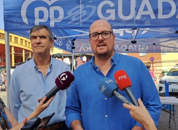 Los candidatos por el PP intervienen a favor de Feijóo en el debate con Sánchez