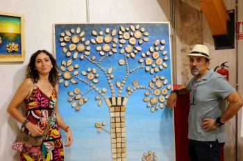 El amor de una pareja, hecho 'Arte de medios mixtos' en el Espacio Cultural El Molino 