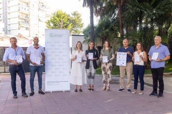 La AECC recuerda la importancia de usar protección solar para evitar el cáncer de piel 