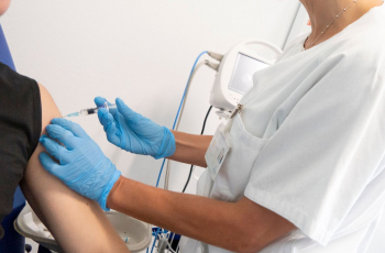 El Centro de Vacunación Internacional de Guadalajara va recuperando la actividad previa a la pandemia