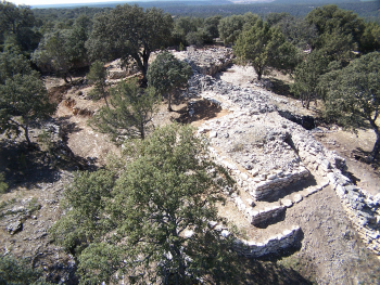 La fortaleza celtibérica de Peña Moñuz : Una oportunidad para dinamizar un territorio, recuperando su patrimonio