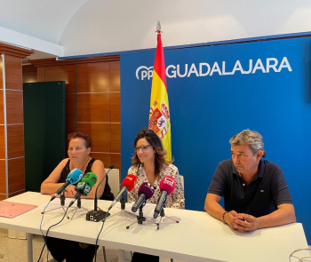 La alcaldesa de Almoguera acusa al PSOE de no haber tenido "el más mínimo interés para abrir negociaciones"