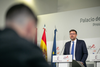 Los centros educativos de Castilla-La Mancha contarán el próximo curso con 33.072 docentes, 319 más que el anterior 