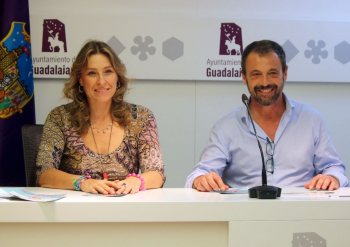 La poesía vuelve a las calles y los escenarios culturales de Guadalajara de la mano de Arriversos