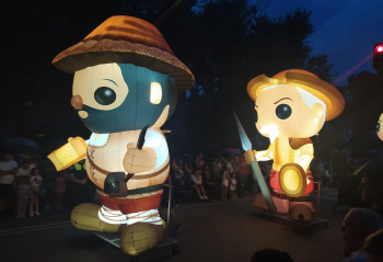 La literatura universal, protagonista del desfile inaugural de las Ferias y Fiestas