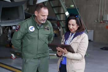 Margarita Robles visita el acuartelamiento "Capitán Arenas" de Guadalajara