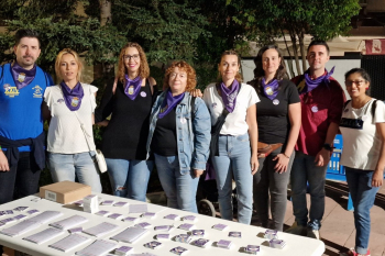 Éxito de consultas y solicitud de información en la mesa que el PSOE instaló en San Roque para reclamar los puntos violeta