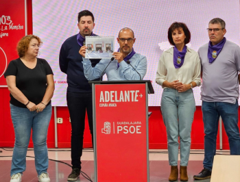 Bellido anuncia que el PSOE presentará una moción de reprobación contra Guarinos si no se disculpa públicamente por el incidente del balcón en Ferias