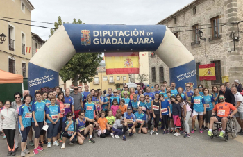 La VIII edición de la Carrera Lago de Pareja (1 de octubre) espera batir su récord de participación 