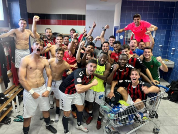 El CD Azuqueca se impone a San Clemente y prolonga su buena dinámica