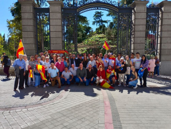Una delegación de afiliados y simpatizantes del PP de Guadalajara participa en la manifestación contra la amnistía en Madrid