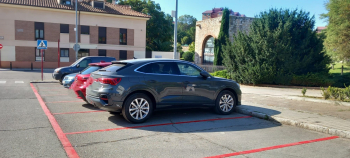 El Ayuntamiento habilita un aparcamiento provisional para residentes en el Torreón de Alvarfáñez 