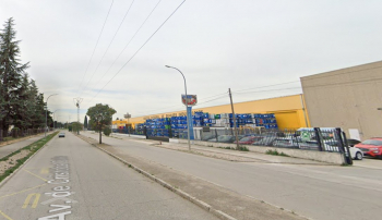 Dos trabajadores de 33 y 37 años de edad sufren quemaduras graves en la cara con un disolvente en una empresa de Guadalajara