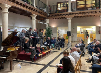 Don Juan Tenorio fue el protagonista de la noche de Todos los Santos en la Biblioteca de Dávalos