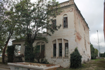 La torre de avistamiento más antigua de la aeronáutica española corre el riesgo de desmoronarse
