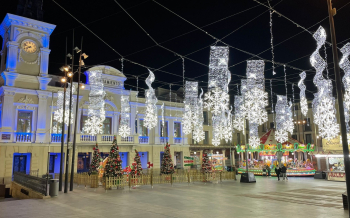De Luz: “el retraso intencionado del encendido navideño por parte de Guarinos hace que los comercios pierdan oportunidades”
