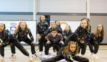 El Certamen de Danza de Yebes atrae a más de 400 espectadores en una impactante exhibición con más de 140 alumnos y alumnas en escena