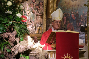 El nuevo obispo, Julián Ruiz, ofrece su primera eucaristía en Guadalajara