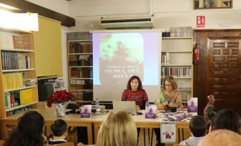 Chary del Moral y Nuria Riendas presentan en Fuentenovilla 'Piensa, vive, sueña'