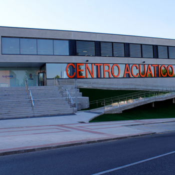 El Ayuntamiento sube en más de un 3% las tarifas del Centro Acuático