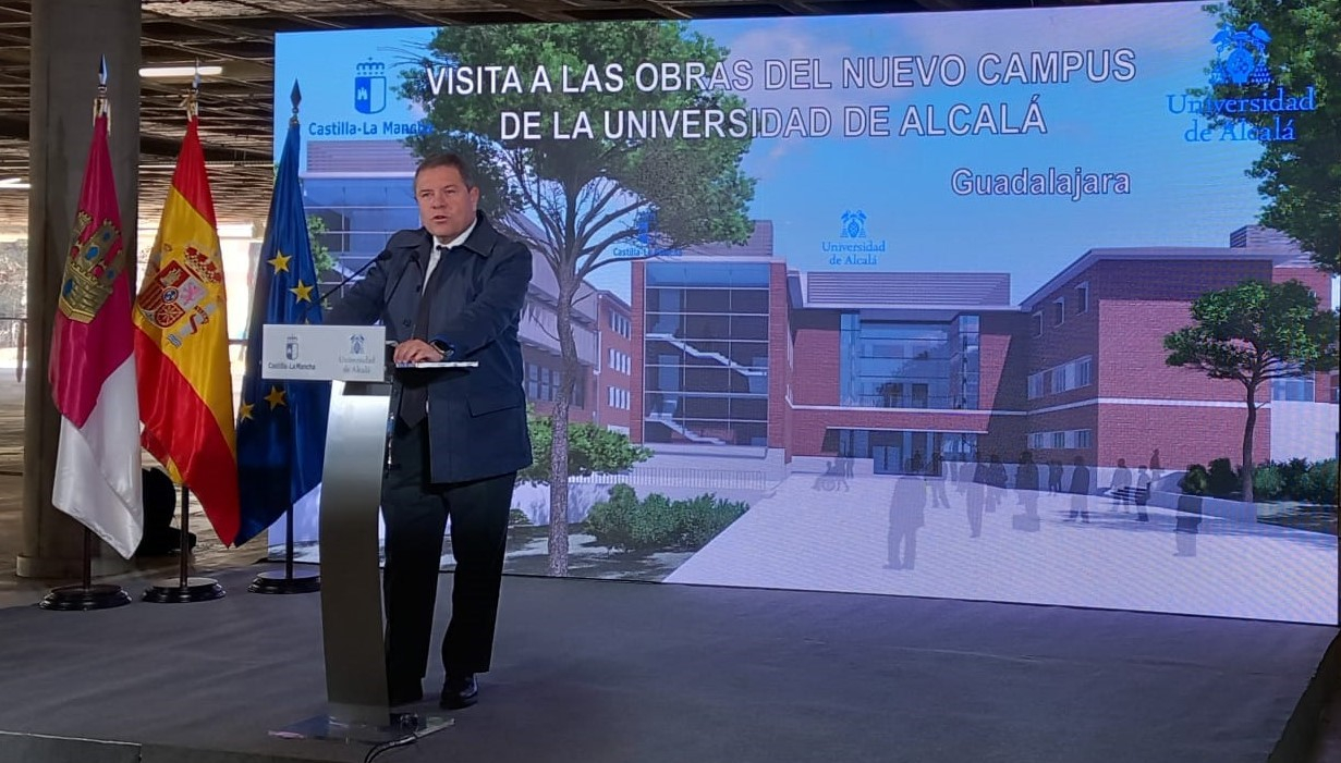 El presidente regional ha realizado las declaraciones durante su visita de hoy a Guadalajara.