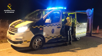 La Guardia Civil investiga a dos camioneros que circulaban bebidos y de manera temeraria por la A-2