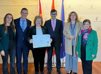  Alovera vuelve a renovar su certificado de Ciudad Amiga de la Infancia 