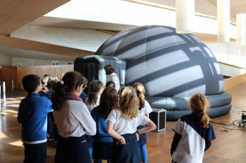 Más de una decena de colegios participan en la primera edición de Divulgaciencia