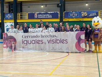 El Ferial Plaza se hace fuerte en casa