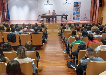 La Escuela de Arte Elena de la Cruz celebra la X edición de las Jornadas de Arte y Diseño 