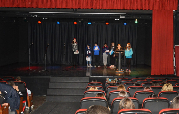 La Biblioteca municipal celebra el Día de la Poesía con el VIII Maratón “Hilando versos” este jueves