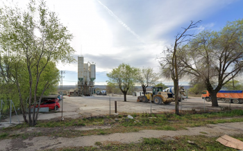 Un trabajador resulta herido al precipitarse de una altura de 3 metros en Alovera