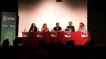 Gran éxito de público en la presentación del libro "Hierro Viejo" de Marto Pariente, en Alovera