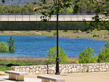 El Ayuntamiento de Sacedón sacará a licitación el camping municipal, junto al pantano de Entrepeñas