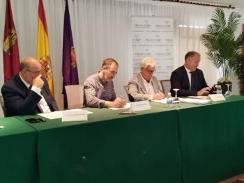 La Junta suscribe un convenio con Recamder en Molina de Aragón para abordar Agendas de Desarrollo Urbano Rural en zonas con extrema despoblación