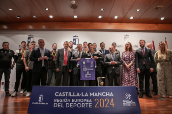 García-Page felicita al Balonmano Guadalajara por su ascenso a Liga Asobal